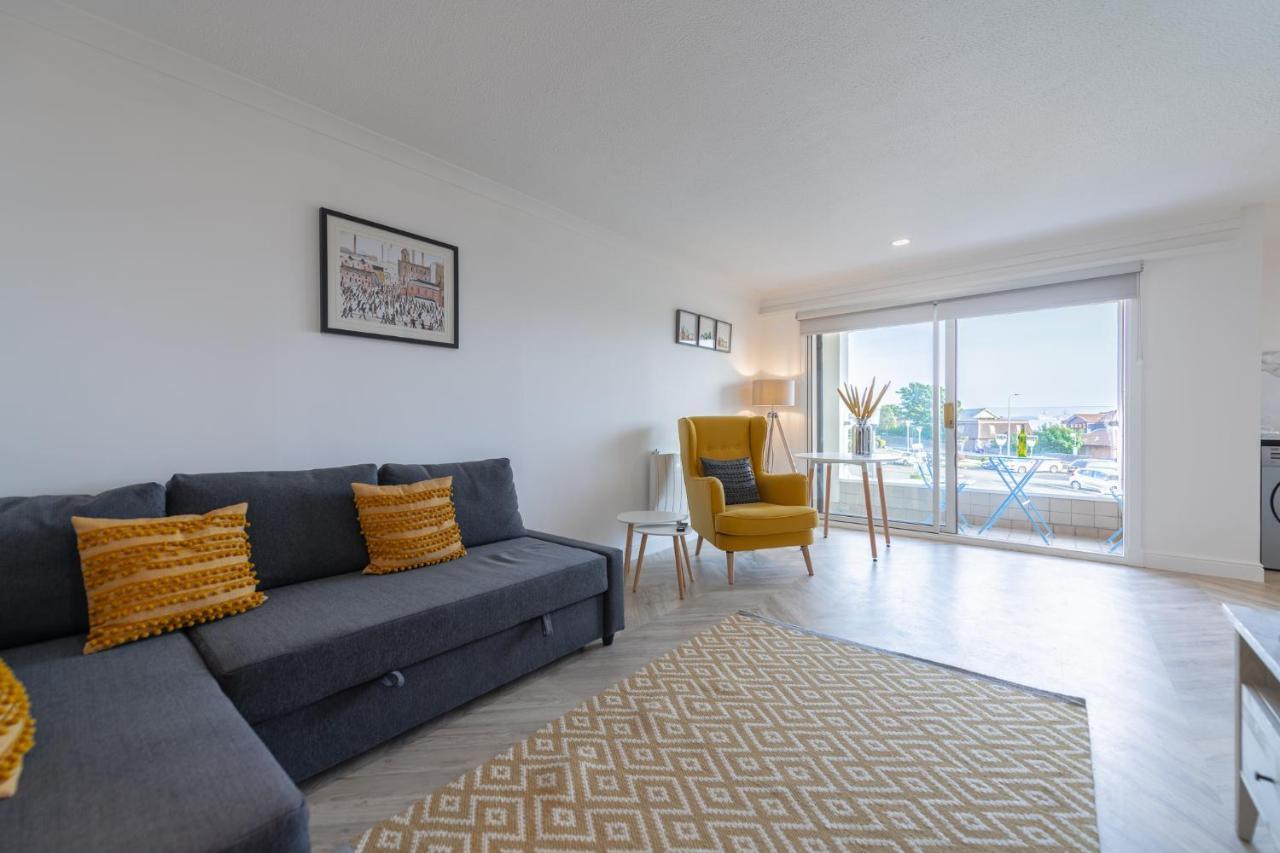 Hame By The Sea Apartment Largs Exterior photo