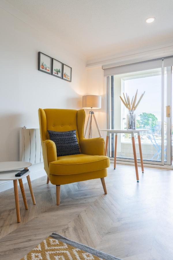 Hame By The Sea Apartment Largs Exterior photo